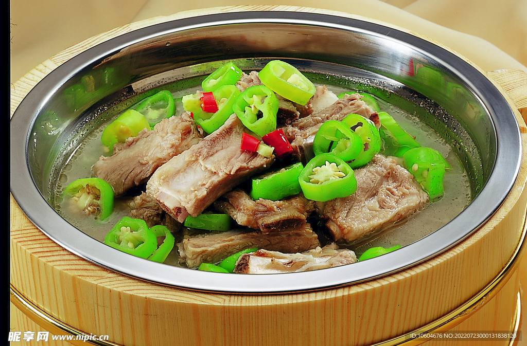 青椒燜排骨