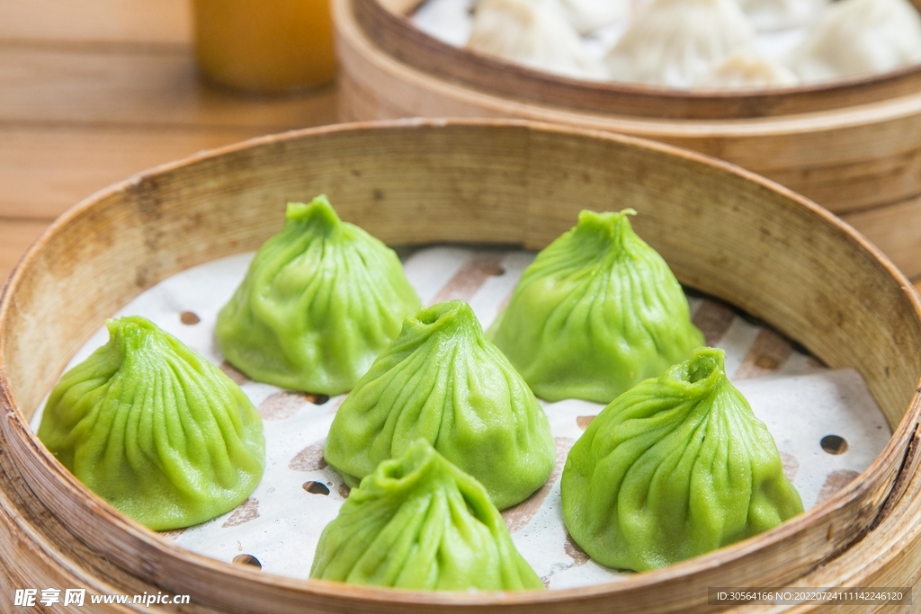 菠菜包子早餐