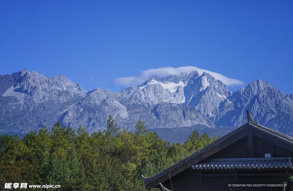 戶外冬季山脈群山