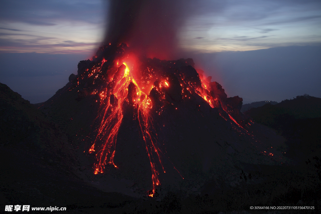 戶外火山自然景觀
