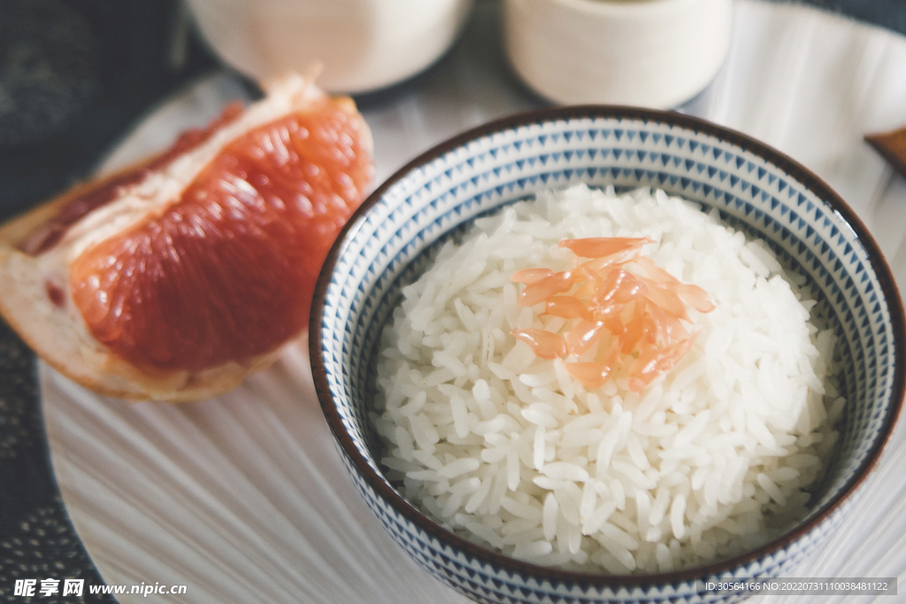 米飯紅心柚子美食