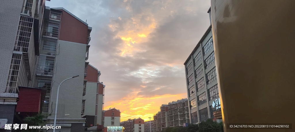 天空