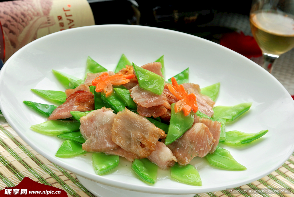 脆豆松板肉