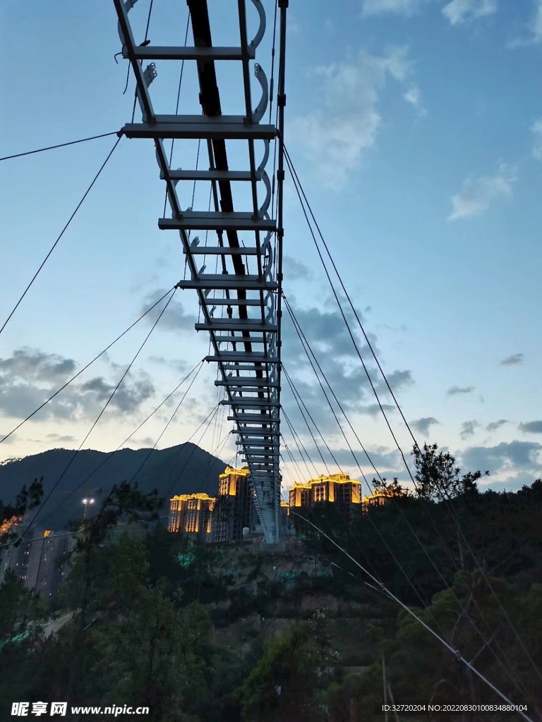 玻璃棧道