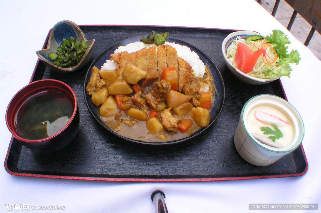 咖喱牛肉飯