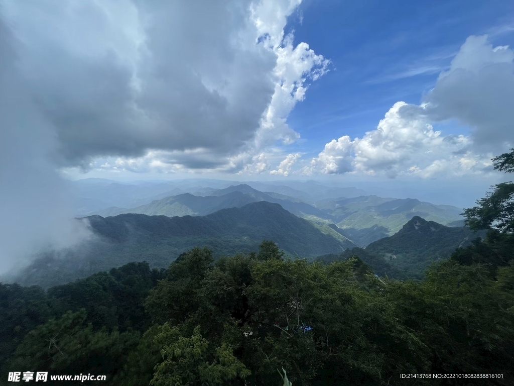名山大山山脈 