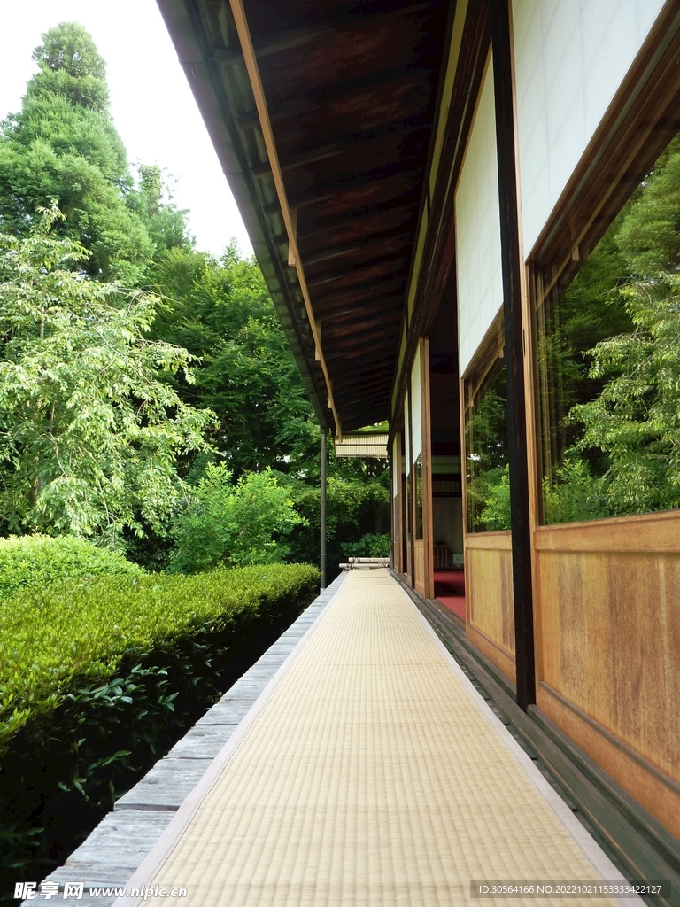 日式復(fù)古庭院