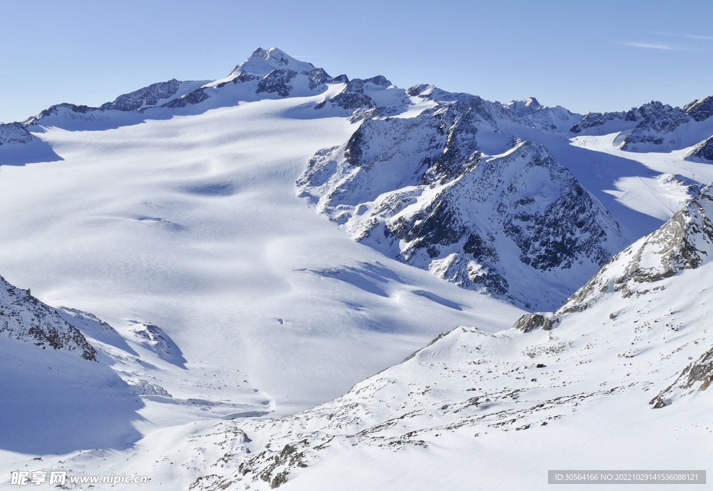 冬季雪山
