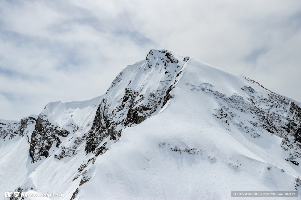 冬季雪山