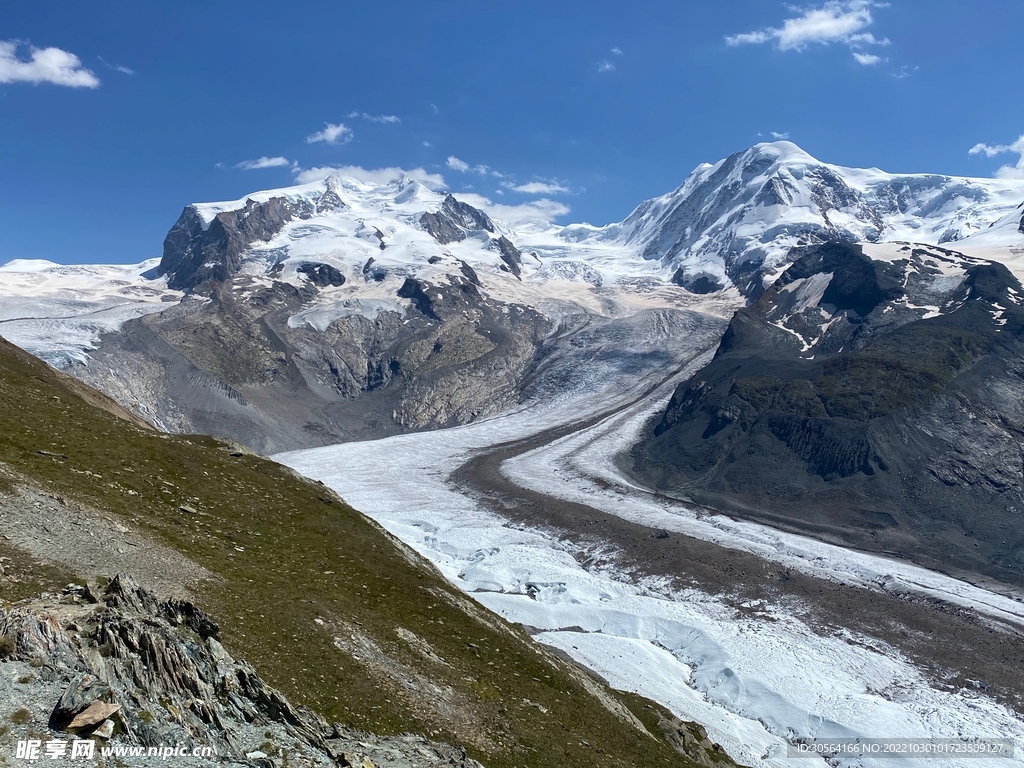 雪山山脈