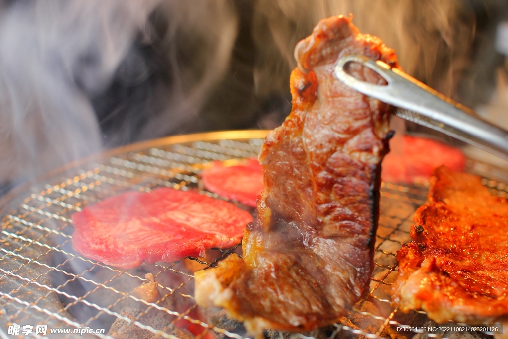 牛排烤肉