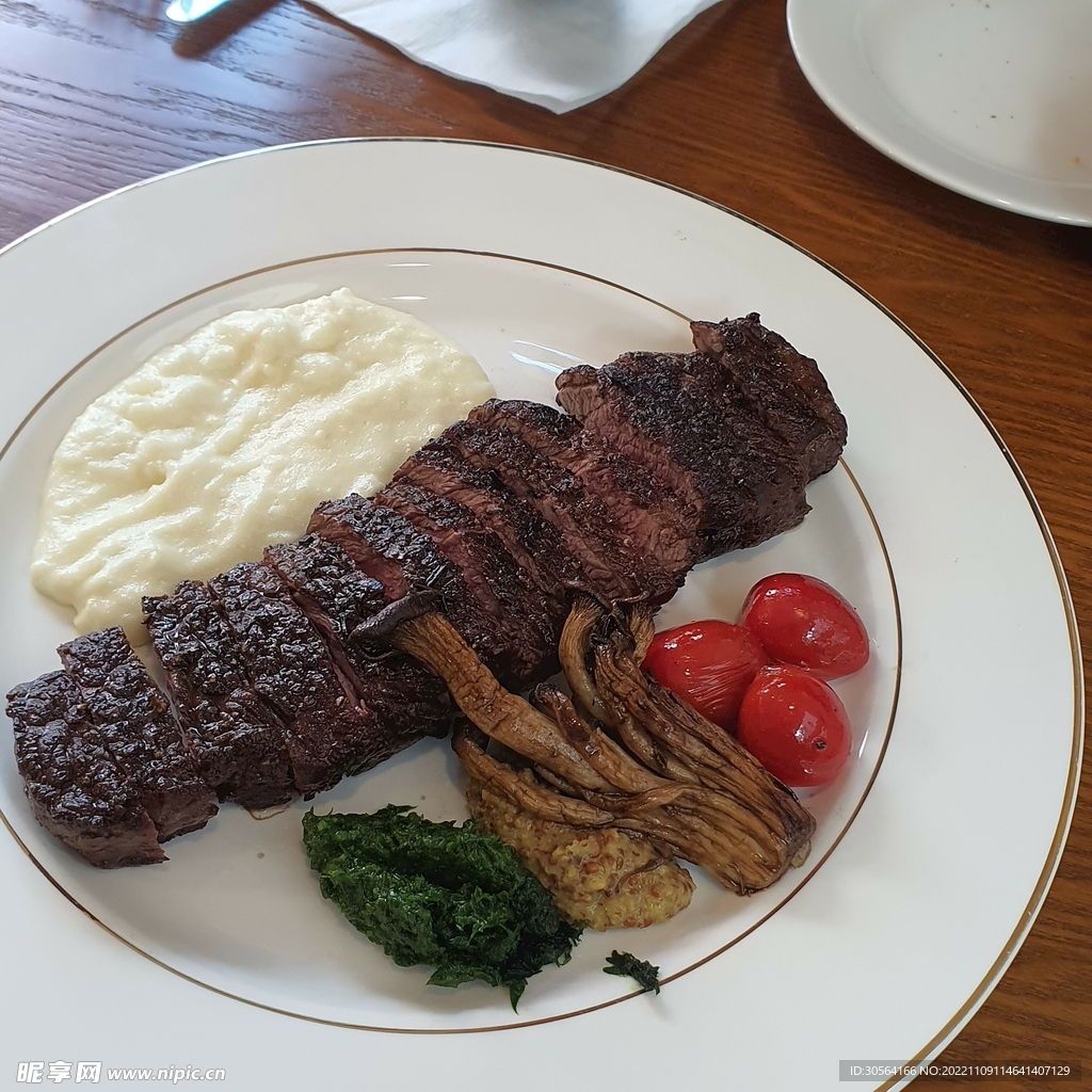 牛肉餅牛肉