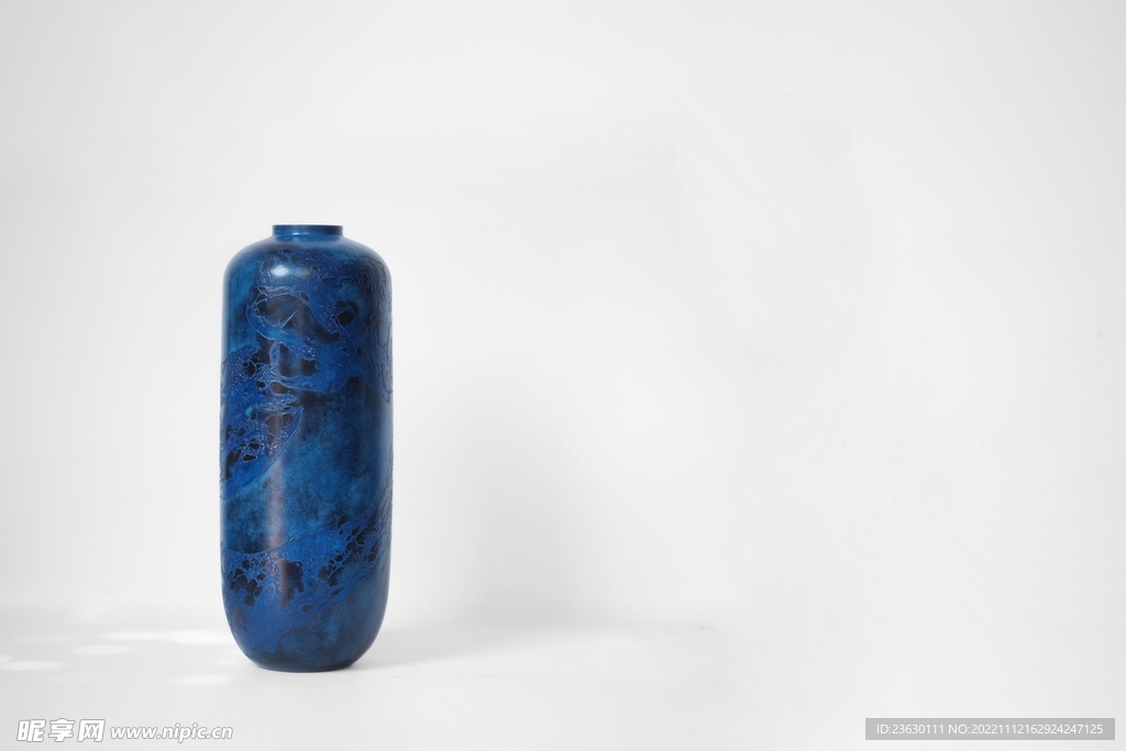 藍(lán)色花瓶