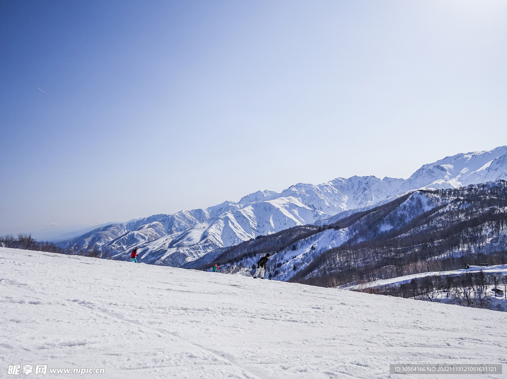 冬季雪山山脈