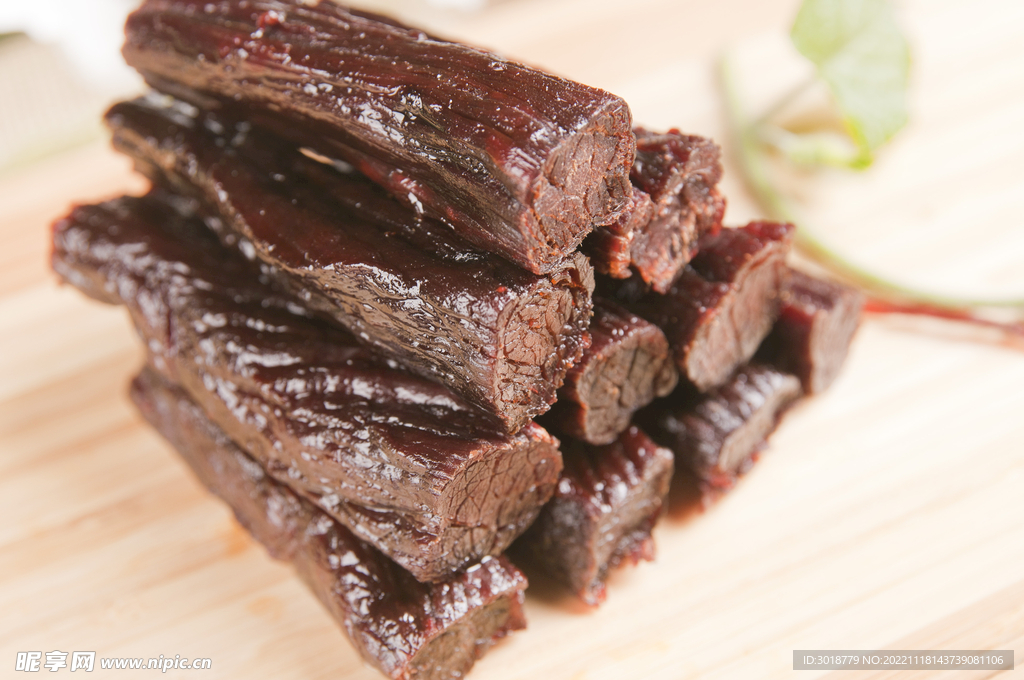 手撕牛肉干 