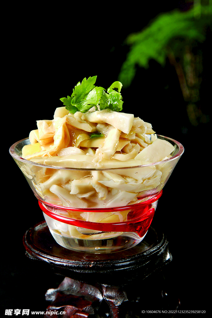泡椒麻油筍