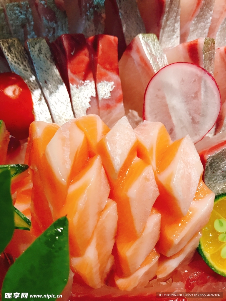 刺身魚肉攝影圖