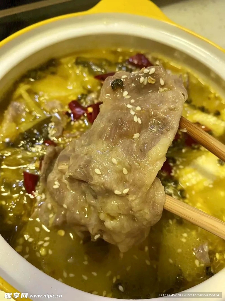 酸菜肉片湯