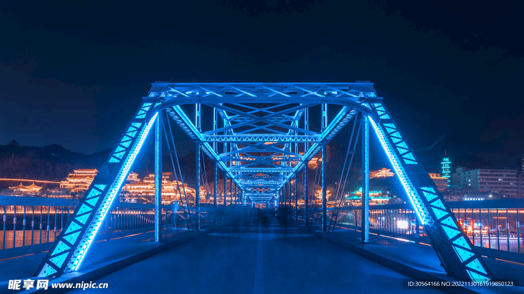 夜晚大橋