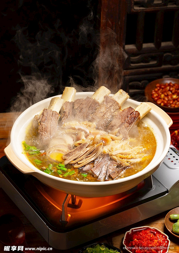 牛排煲