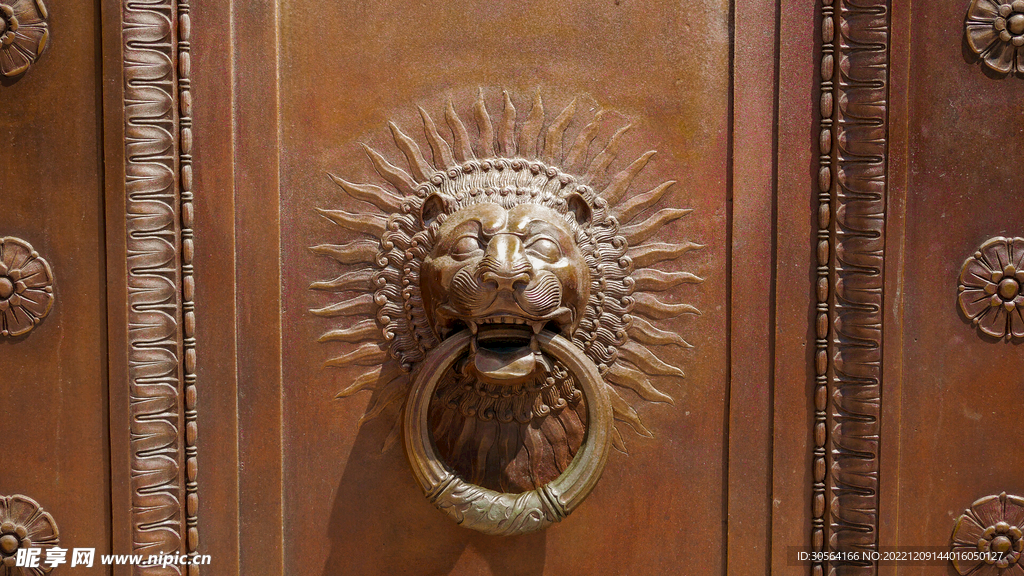 獅子門環