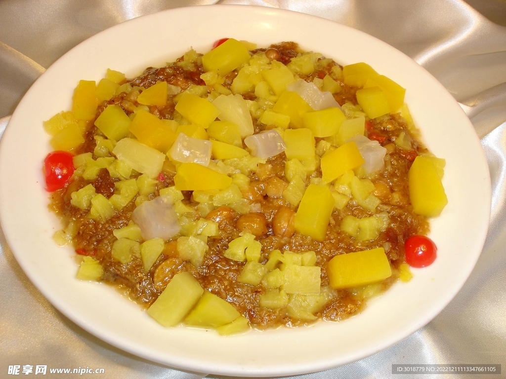 菠蘿八寶飯