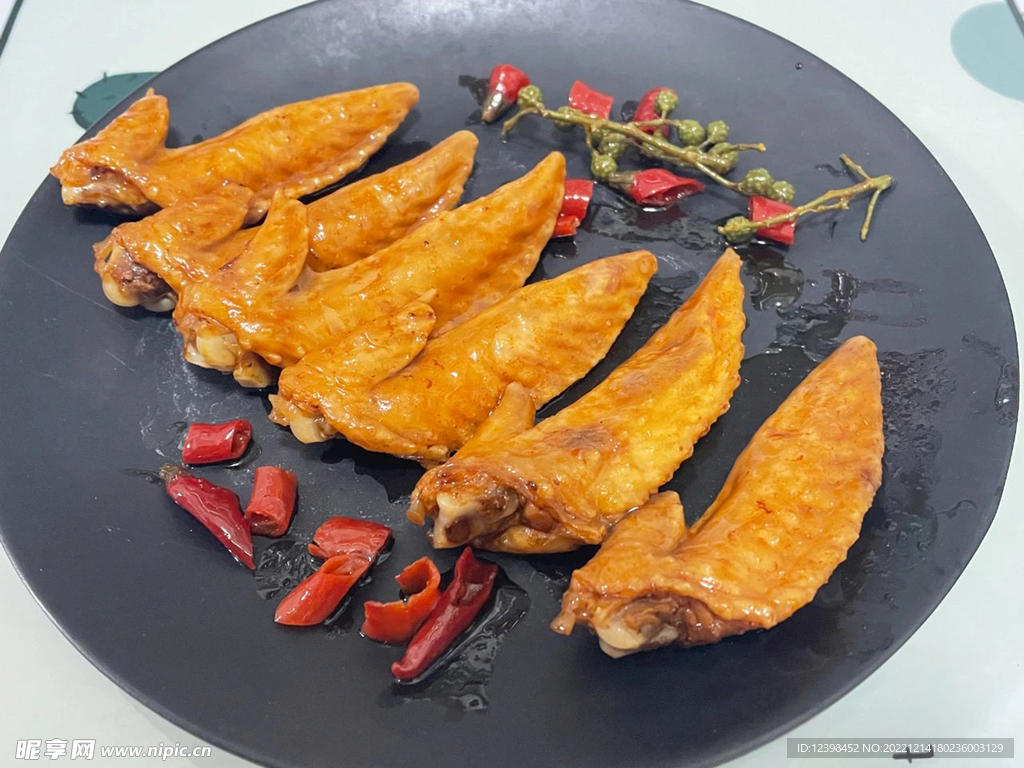 鹵雞翅
