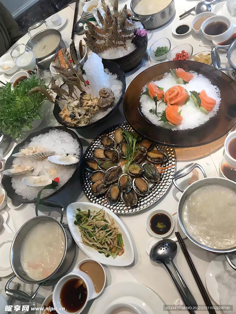 海鮮大餐美食 