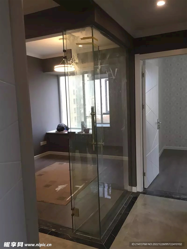 房間隔斷裝飾