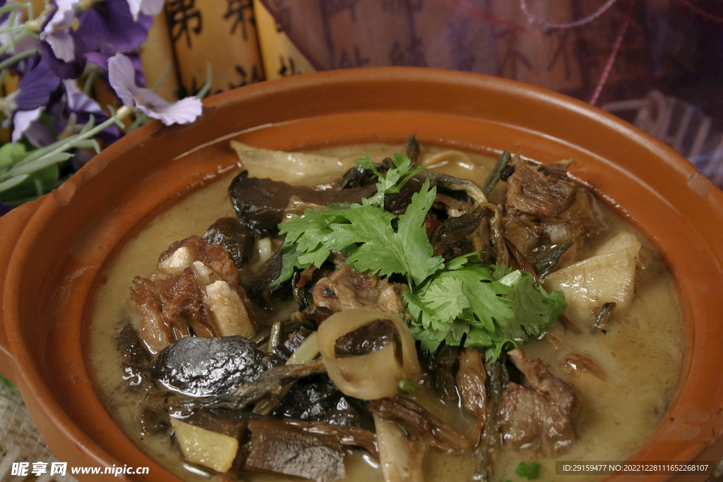 農(nóng)家排骨燉干菜