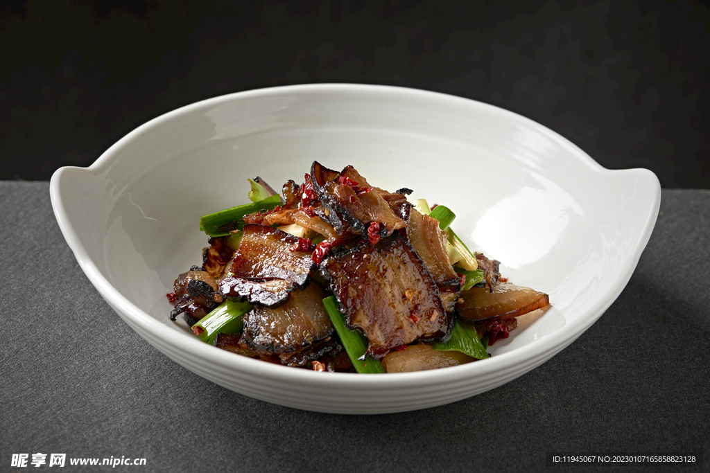大蒜炒臘肉