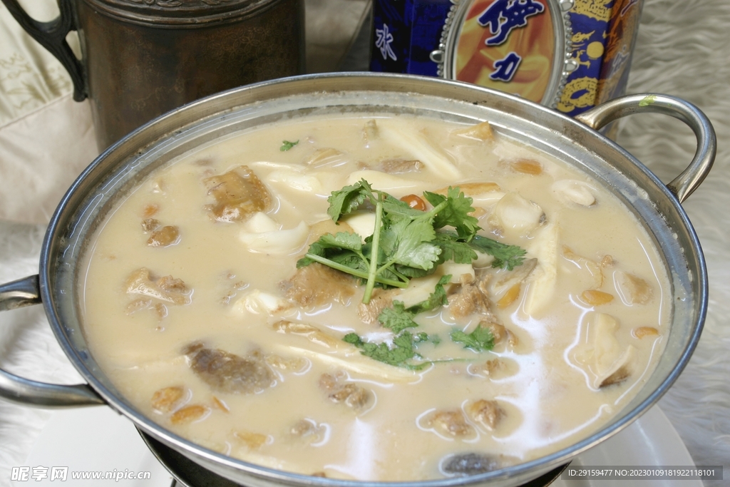 野山菌燉柴雞