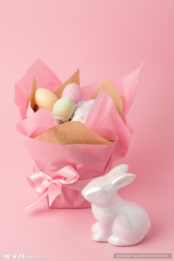 陶瓷兔粉色花束彩蛋