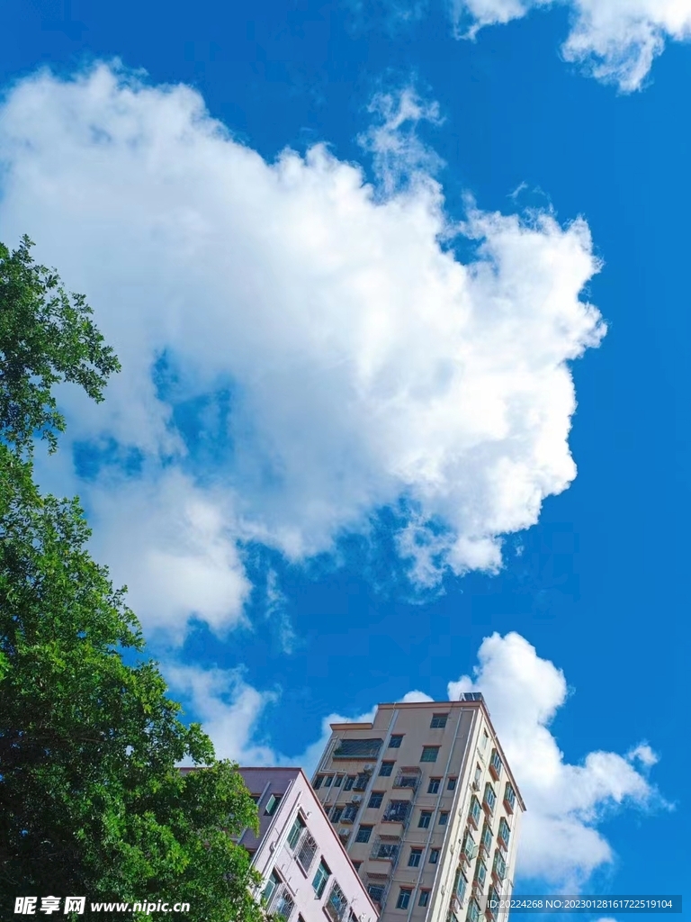 天空