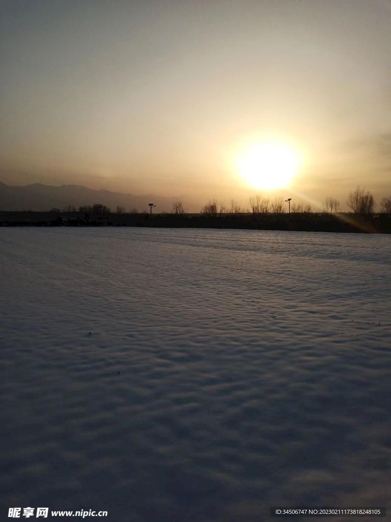 白鹿原的夕阳雪景