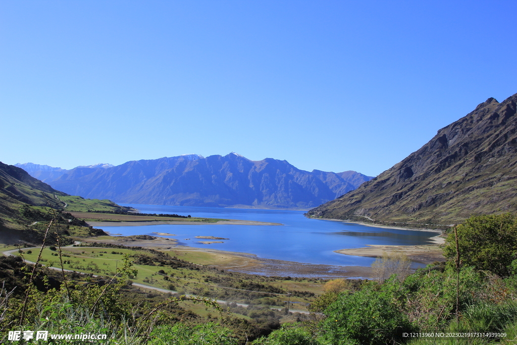 新西兰风景 蓝天湖泊 青山