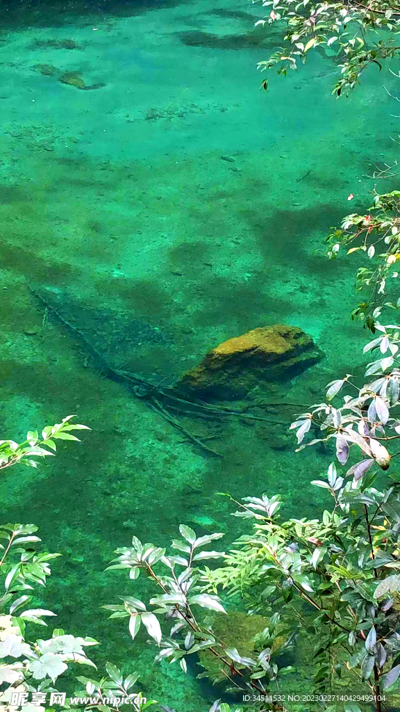 湖泊