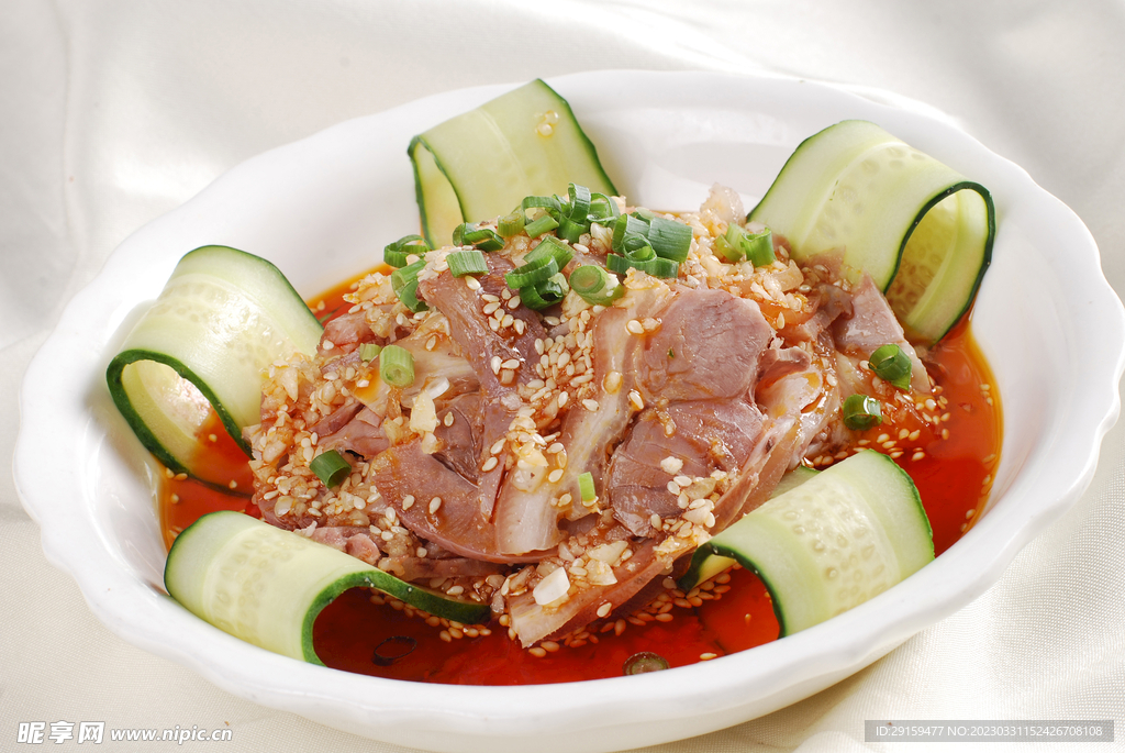 蒜香豬拐肉