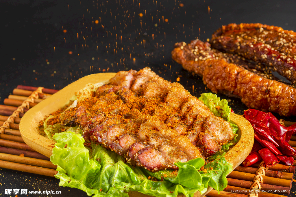 脆皮五花肉