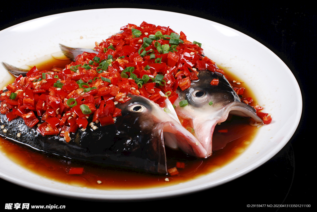 鴻運魚頭