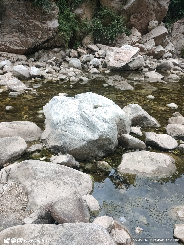 石頭溪流