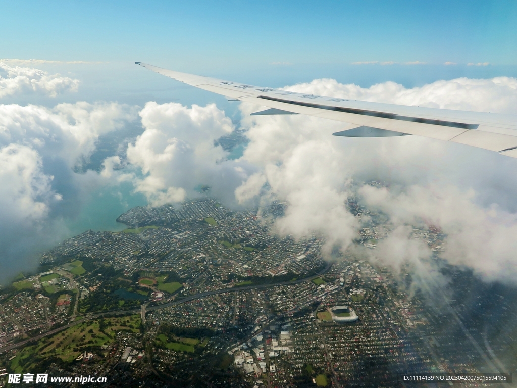 航拍新西兰上空风景