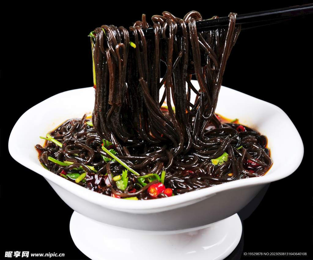 酸辣蕨根粉