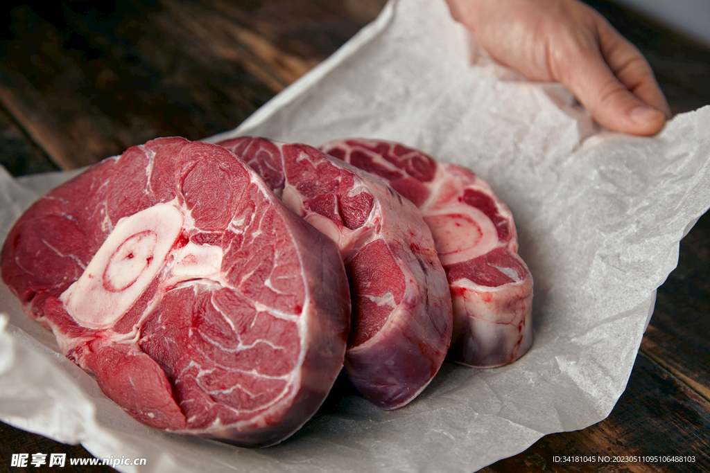 新鮮牛肉烤肉