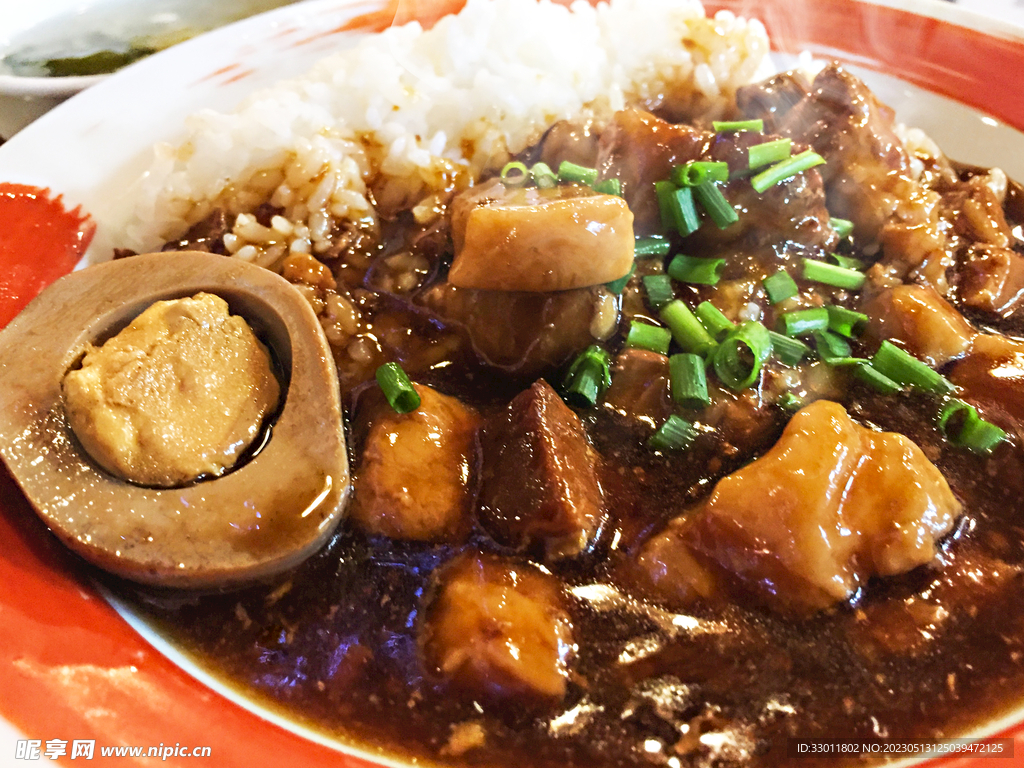 炒肉套餐飯