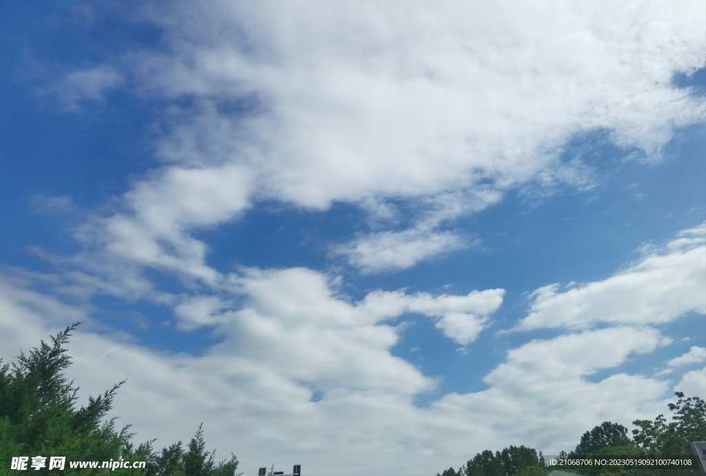 天空