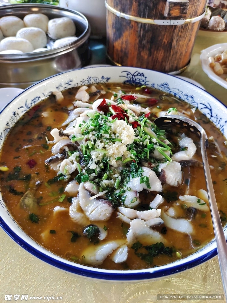 酸菜魚