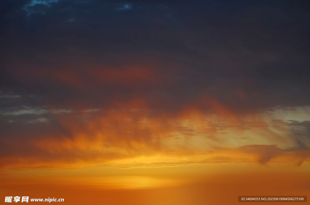 夕陽云彩美景