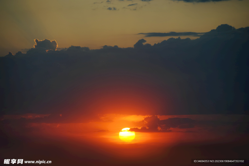 夕陽云彩