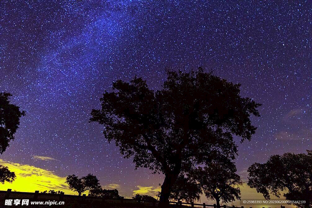 夜空
